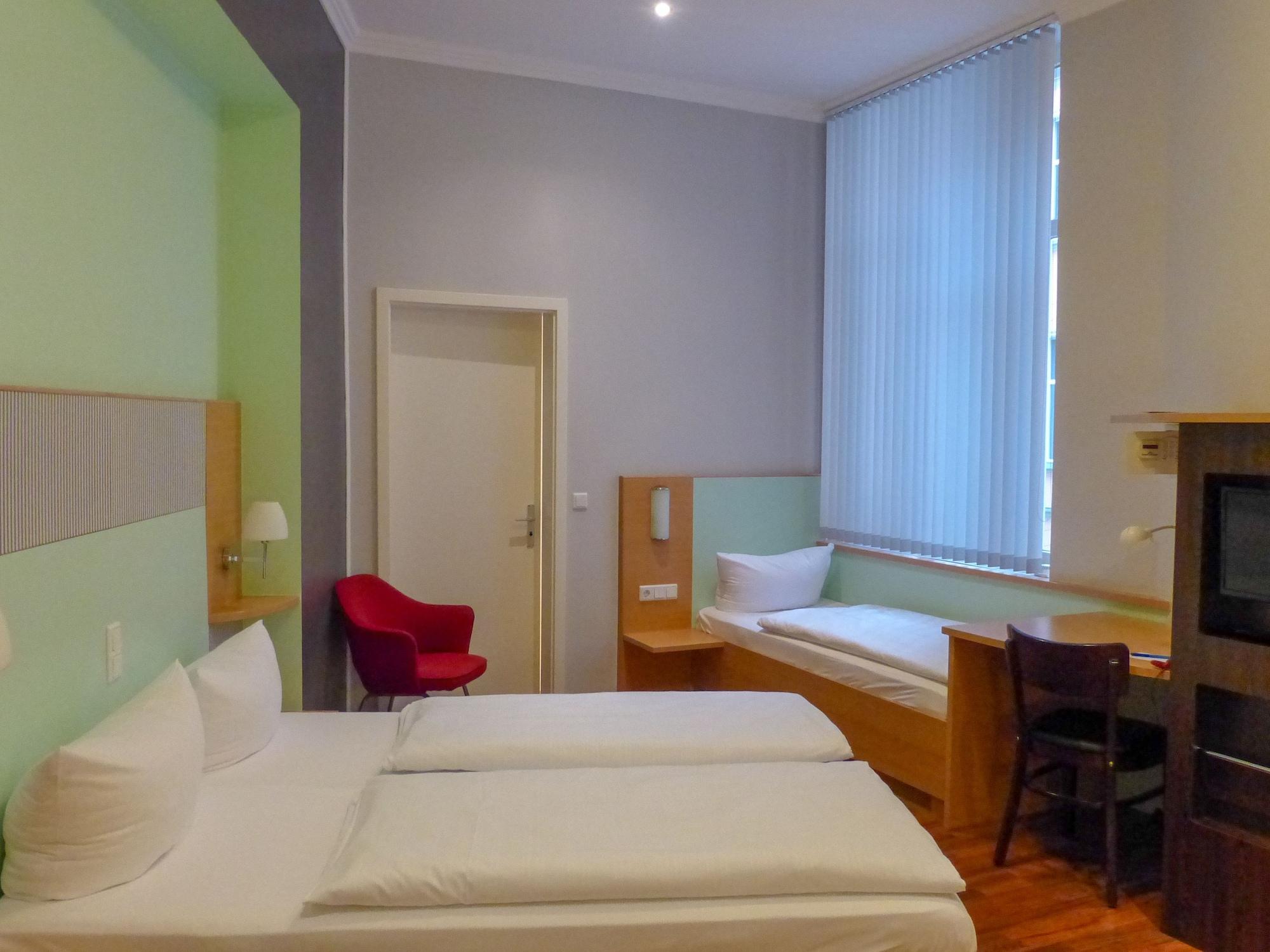 Hotel Sachsenhof Berlin Bagian luar foto