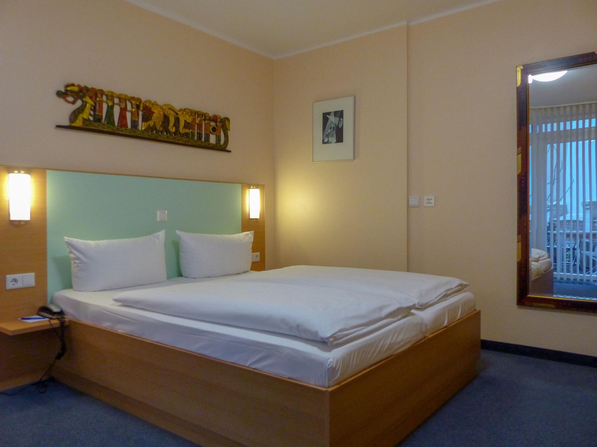 Hotel Sachsenhof Berlin Bagian luar foto