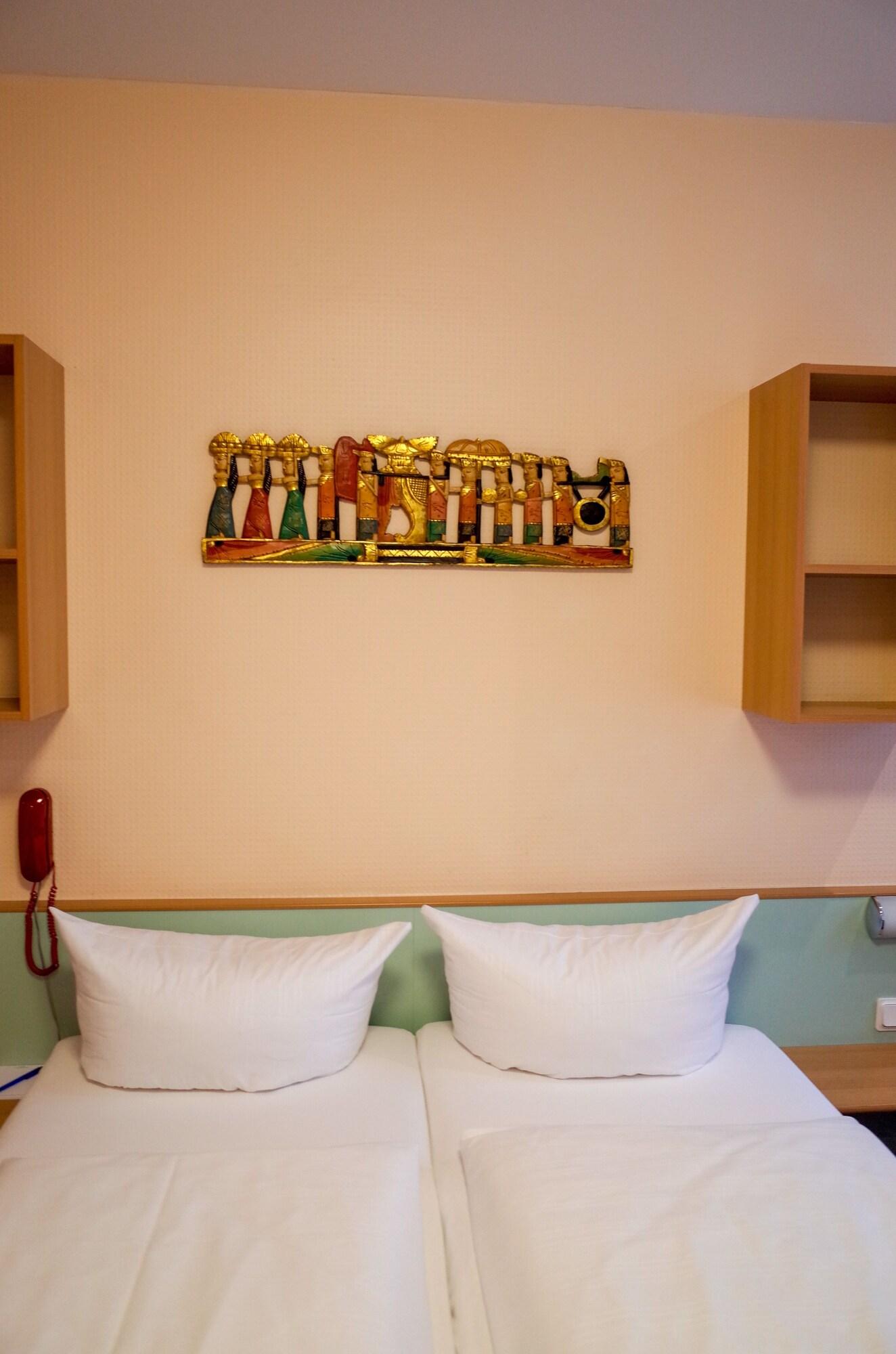 Hotel Sachsenhof Berlin Bagian luar foto