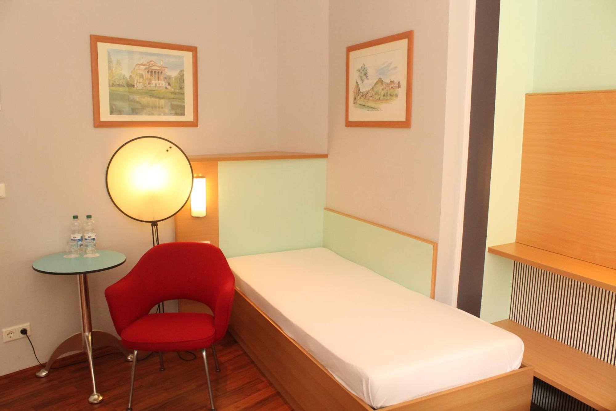 Hotel Sachsenhof Berlin Ruang foto