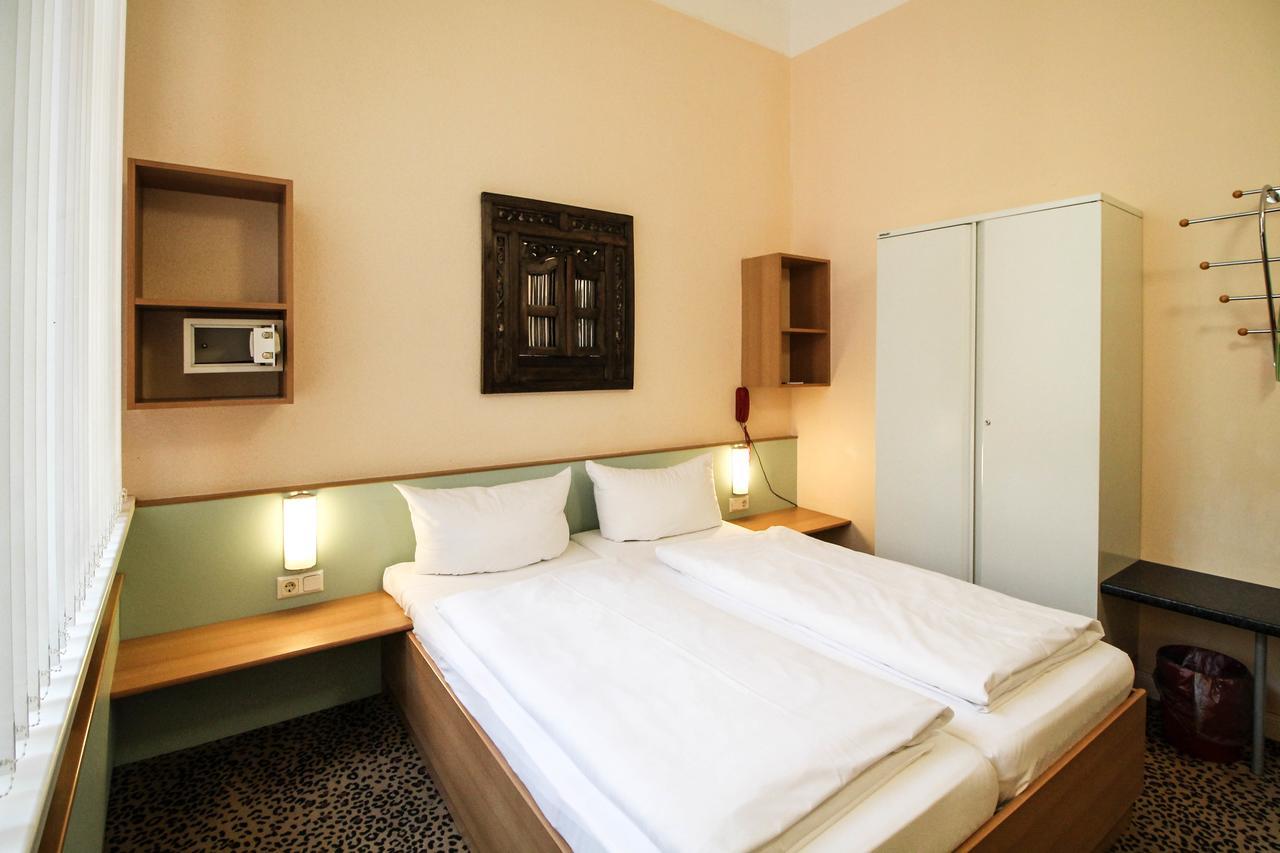 Hotel Sachsenhof Berlin Bagian luar foto