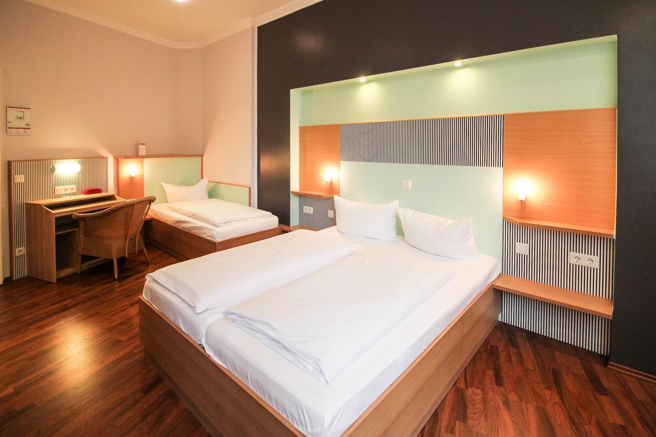 Hotel Sachsenhof Berlin Bagian luar foto