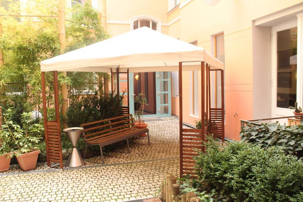 Hotel Sachsenhof Berlin Bagian luar foto